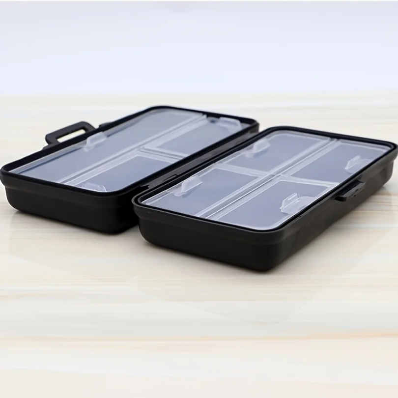 コンパートメントとカバー付きのUSB収納ボックス1個。事務用 - Stationery And Office Supply Stores のレビューと価格